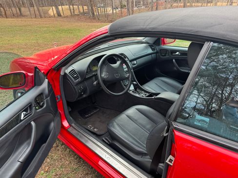 Used 2003 Mercedes-Benz CLK 430 Cabriolet image 4