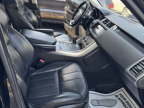 Used 2017 Land Rover Range Rover Sport HSE image 11
