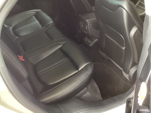 Used 2016 Lincoln MKZ Hybrid FWD image 18