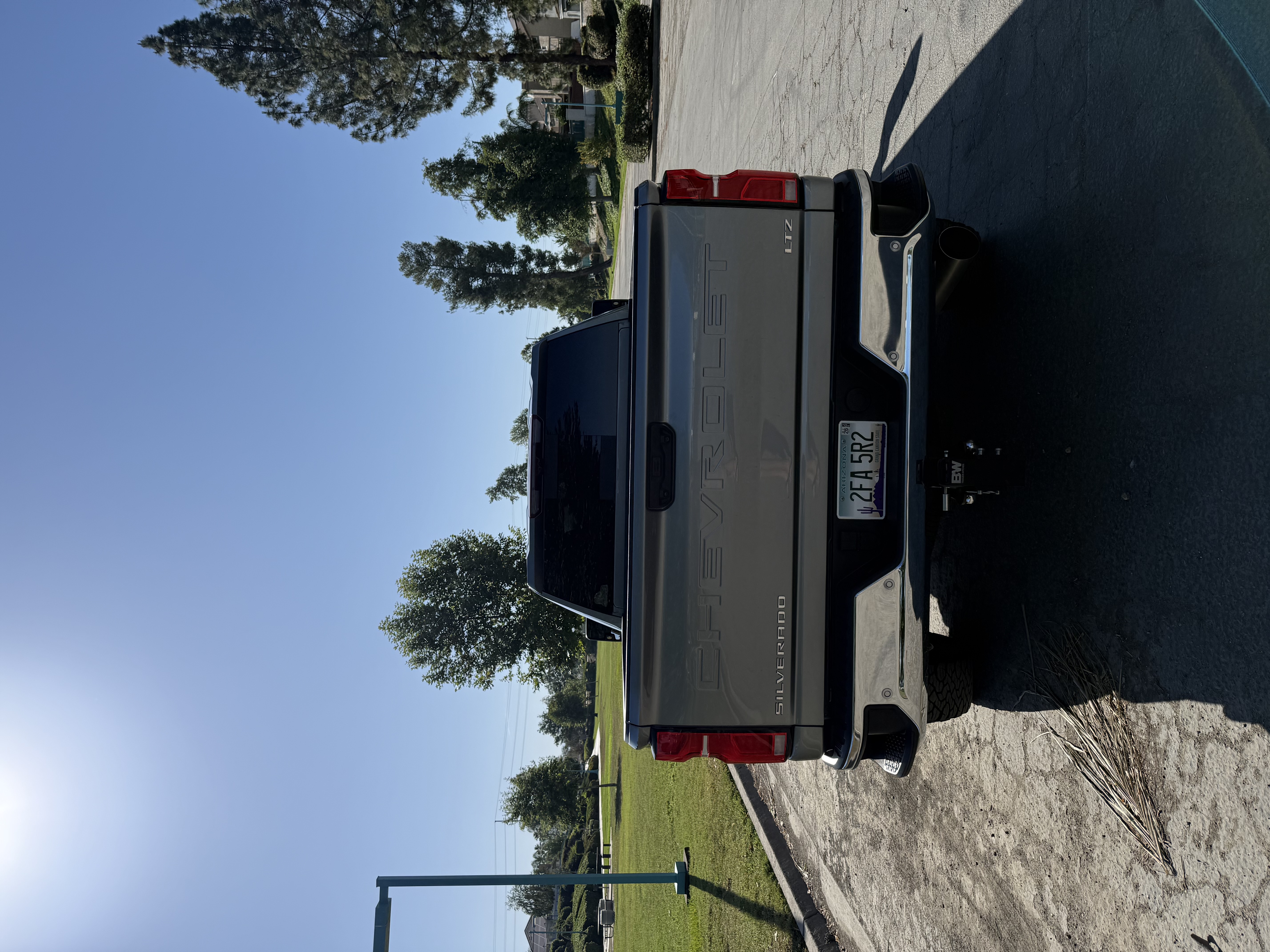 Used 2025 Chevrolet Silverado 2500 LTZ w/ LTZ Plus Package AWD/4WD image 11