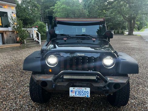 Used 2010 Jeep Wrangler Sport AWD/4WD image 6