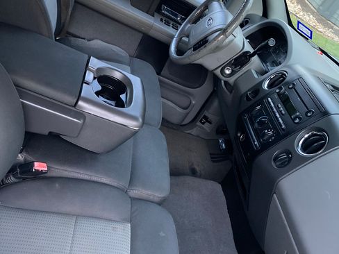 Used 2007 Ford F150 XLT image 16