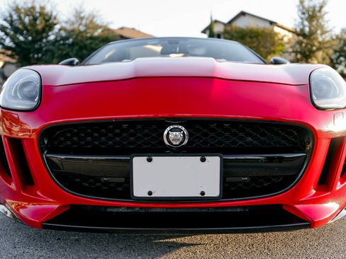 Used 2014 Jaguar F-TYPE S image 12