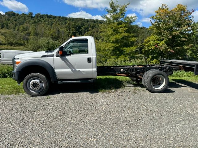 Used 2016 Ford F550 4x4 Regular Cab Super Duty image 9