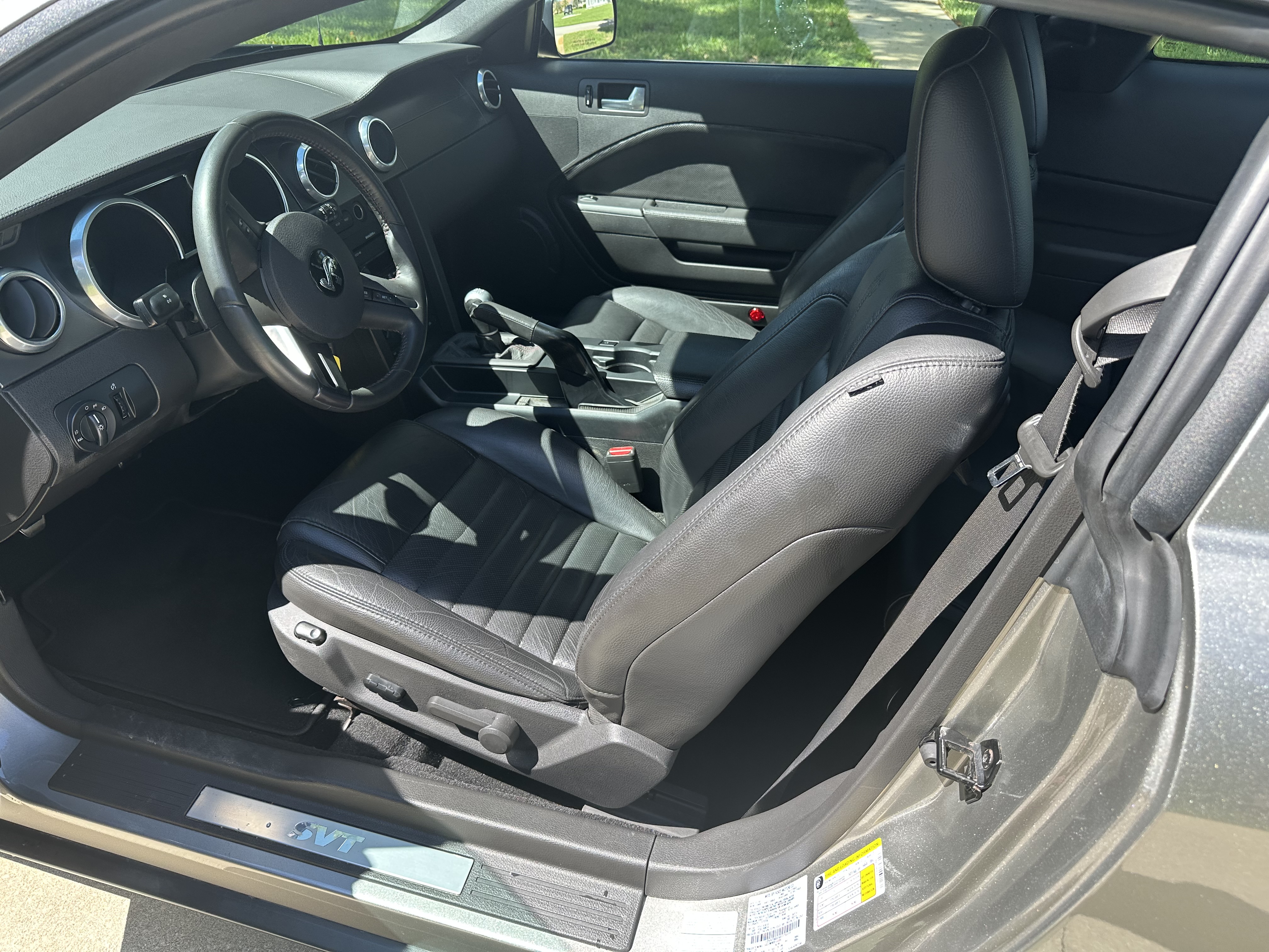 Used 2008 Ford Mustang Shelby GT500 RWD image 16