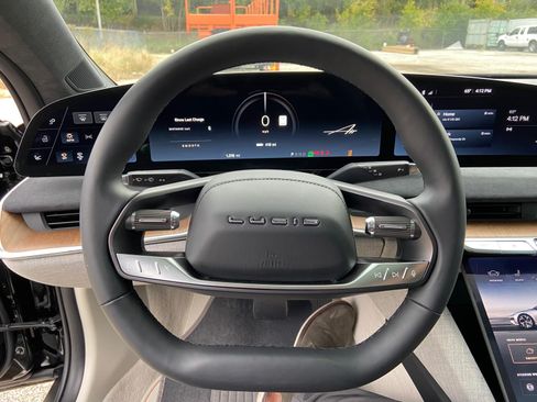 Used 2022 Lucid Air Grand Touring AWD/4WD image 22