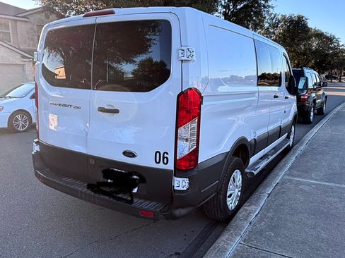 Used 2018 Ford Transit 250 130 Low Roof w/ Exterior Upgrade Package image 2