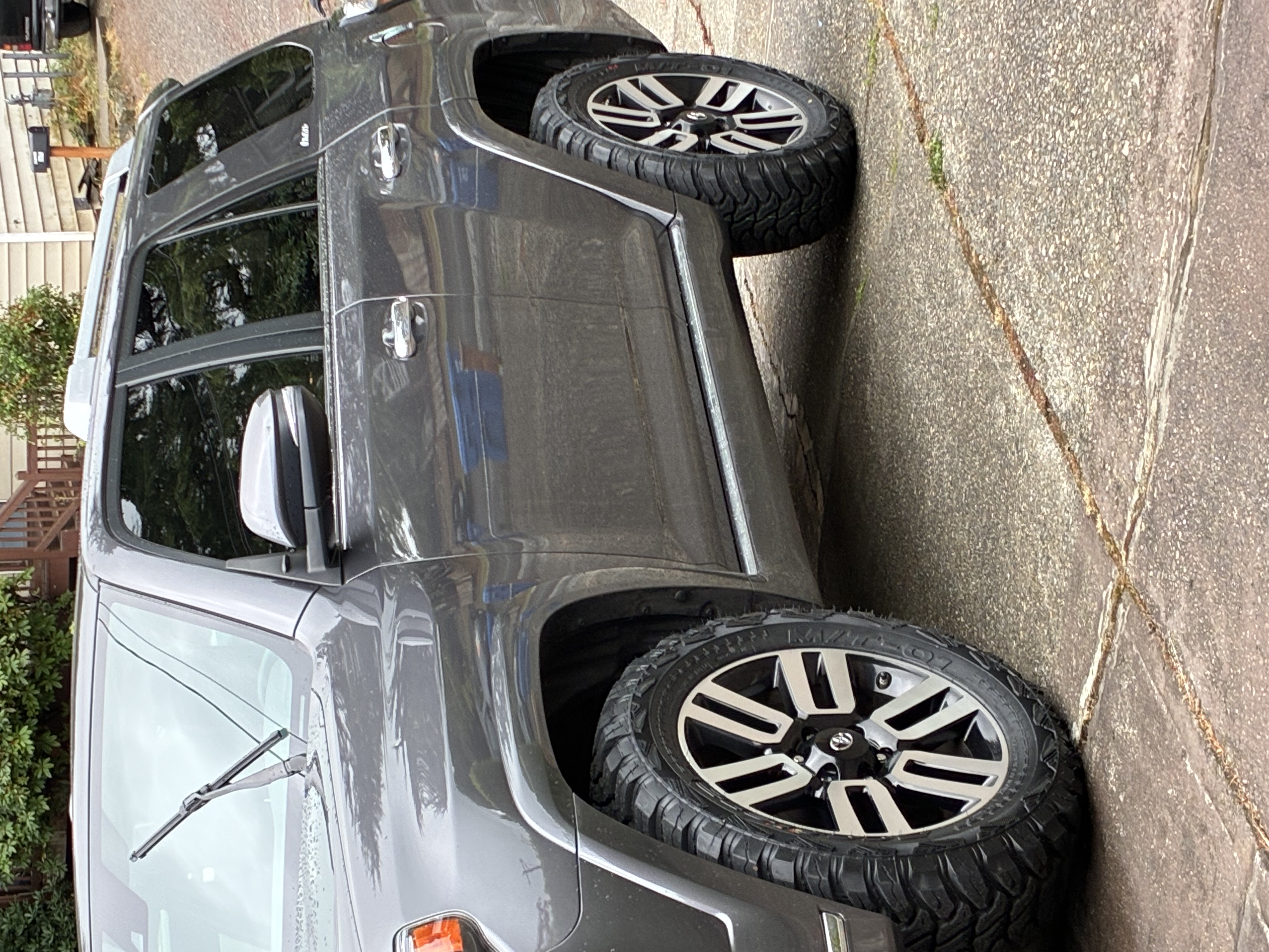 Used 2021 Toyota 4Runner Limited AWD/4WD image 9