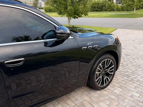 Used 2023 Maserati Grecale GT AWD/4WD image 6
