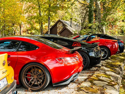 Used 2016 Mercedes-Benz AMG GT S image 5