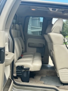 Used 2004 Ford F150 Lariat RWD image 8