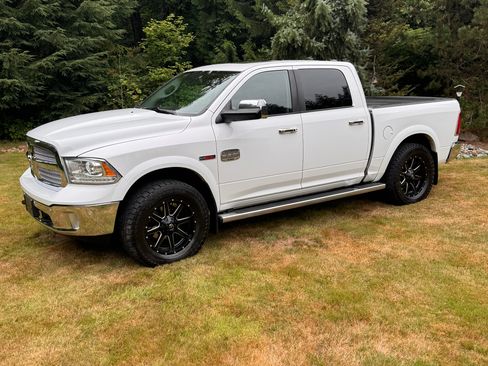 Used 2014 RAM 1500 Laramie Longhorn w/ Trailer Tow Group AWD/4WD image 1