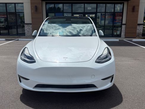 Used 2022 Tesla Model Y Performance AWD/4WD image 4