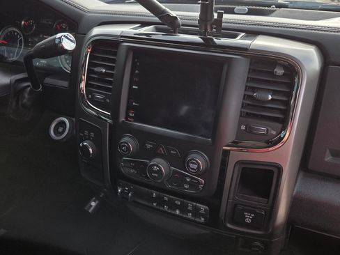 Used 2018 RAM 3500 Laramie w/ Sport Appearance Group image 15