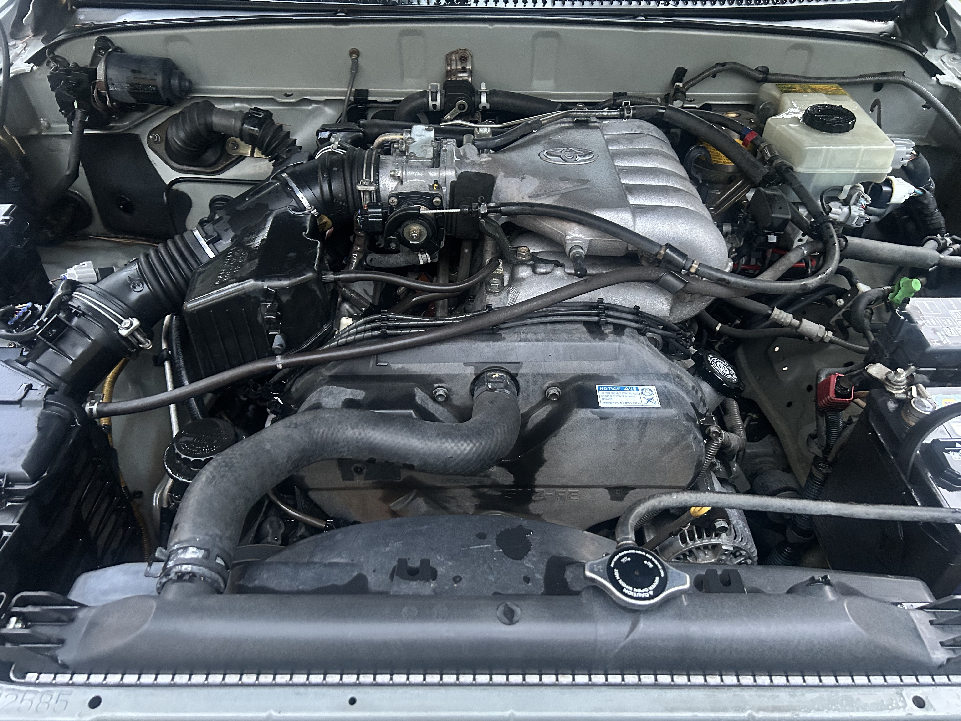 Used 2001 Toyota 4Runner SR5 w/ Sport Pkg RWD image 14