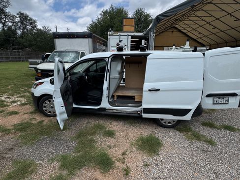Used 2022 Ford Transit Connect XL FWD image 9