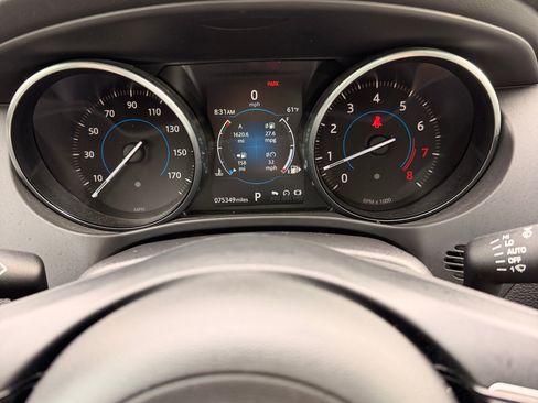 Used 2018 Jaguar F-PACE Premium AWD/4WD image 10