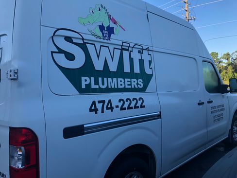 Used 2015 Nissan NV 2500 SV image 2