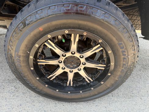 Used 2014 Ford F350 Lariat w/ Lariat Ultimate Package AWD/4WD image 10