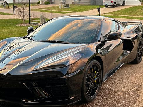 Used 2023 Chevrolet Corvette Stingray Preferred Cpe w/ Z51 Performance Package RWD image 8