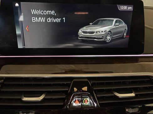 Used 2018 BMW 540i image 12