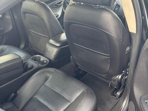 Used 2013 Chevrolet Volt Premium w/ Premium Trim Package image 6