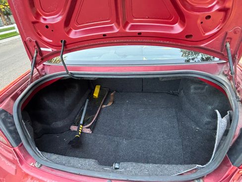 Used 2006 Dodge Stratus SXT w/ Travel Convenience Group image 11