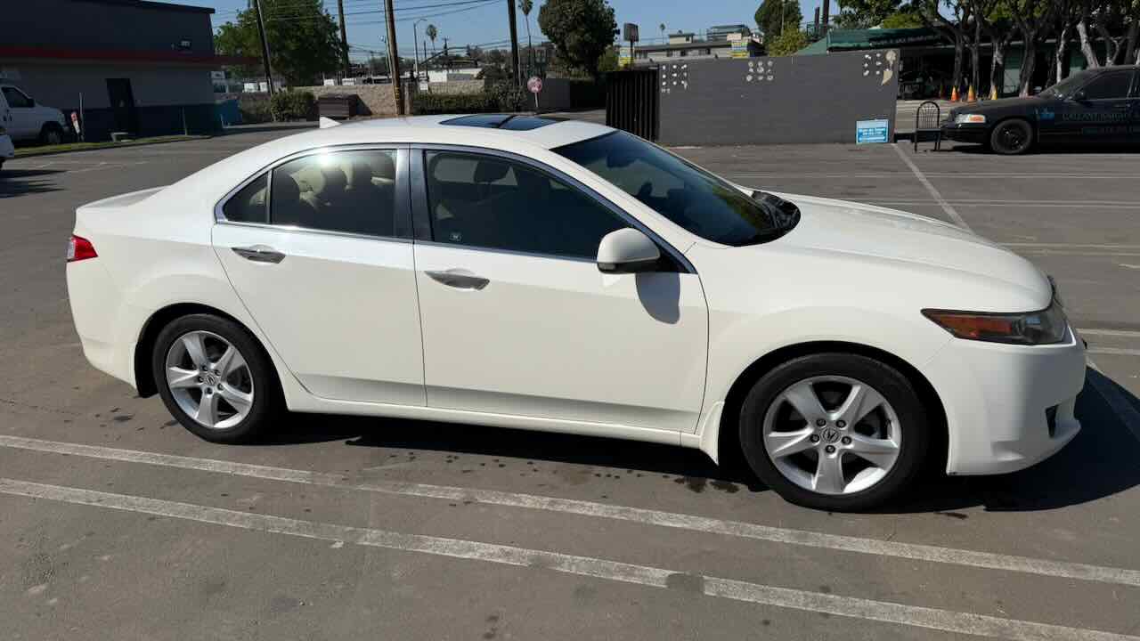 Used 2010 Acura TSX Sedan FWD image 1