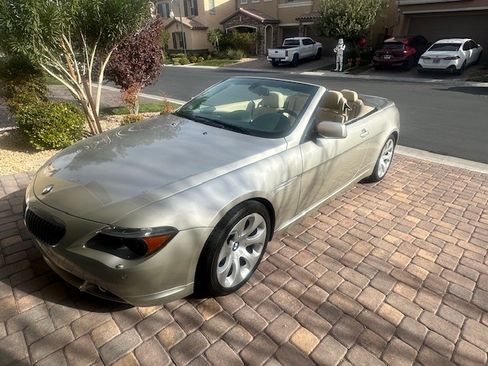 Used 2005 BMW 645Ci Convertible image 2