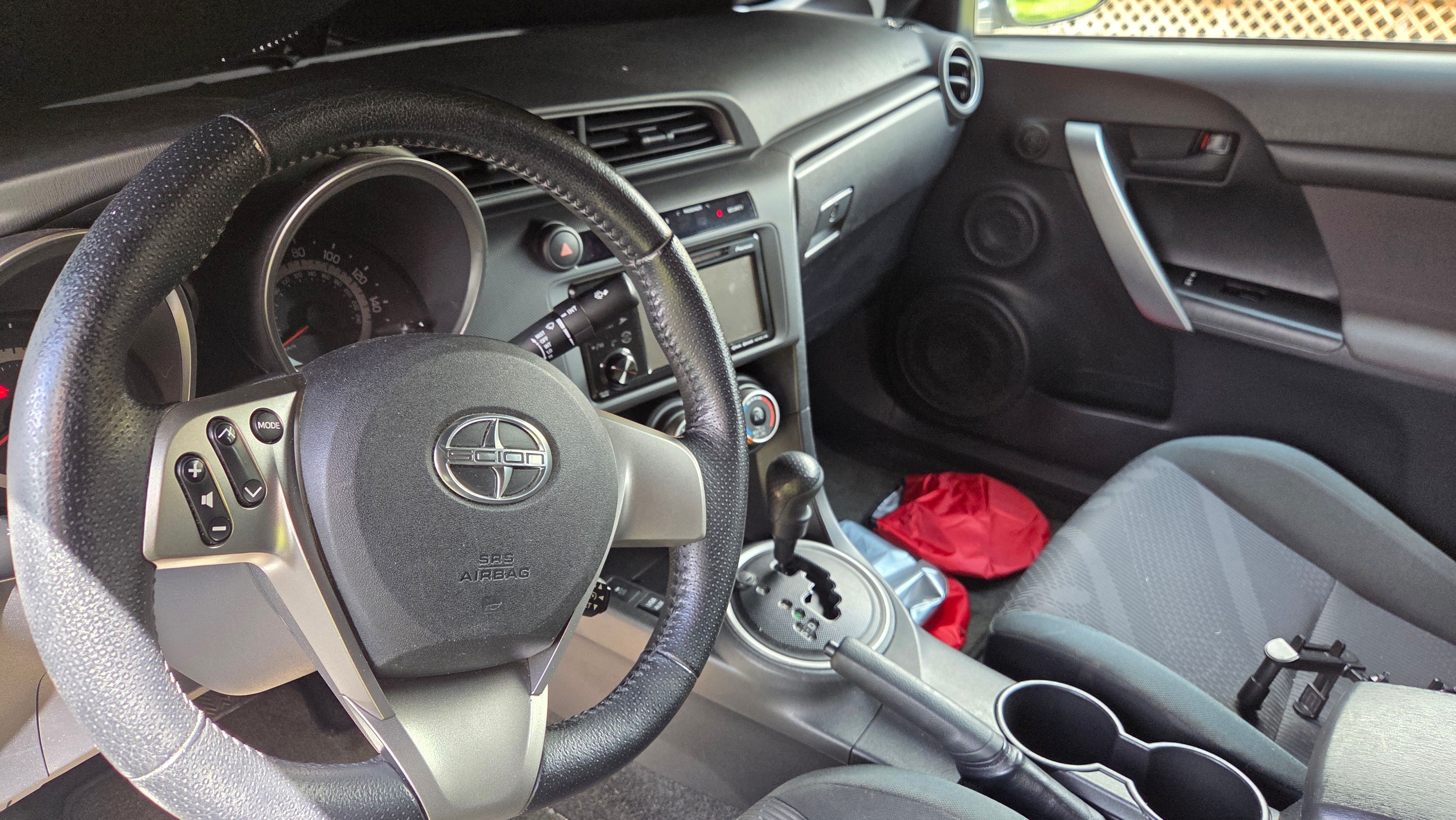 Used 2012 Scion tC FWD image 6