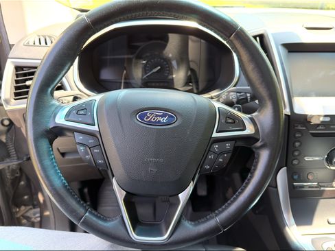 Used 2015 Ford Edge Titanium w/ Equipment Group 302A AWD/4WD image 14