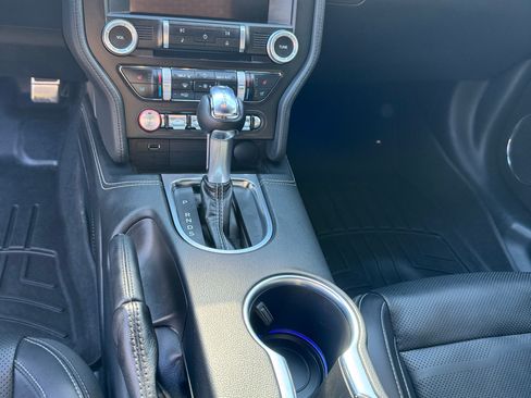 Used 2022 Ford Mustang GT Premium w/ Equipment Group 401A image 9