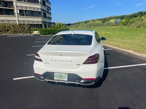 Used 2023 Genesis G70 3.3T w/ Sport Prestige Package image 6