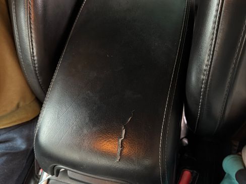 Used 2019 Dodge Charger SXT w/ Leather Interior Group image 12