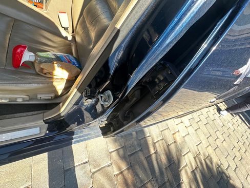 Used 2004 Nissan Maxima 3.5 SL w/ Driver Preferred Pkg image 18