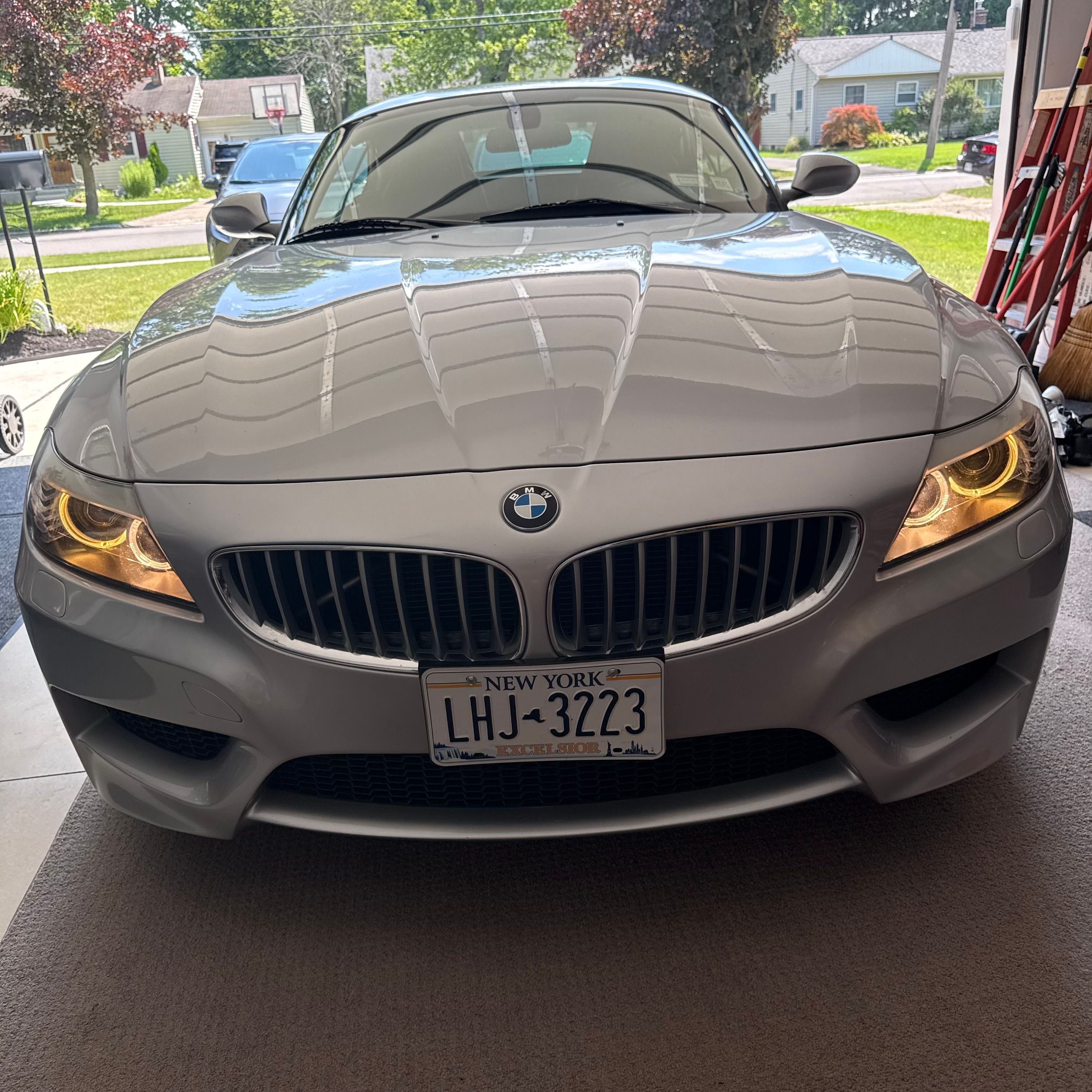 Used 2013 BMW Z4 sDrive35i RWD image 4