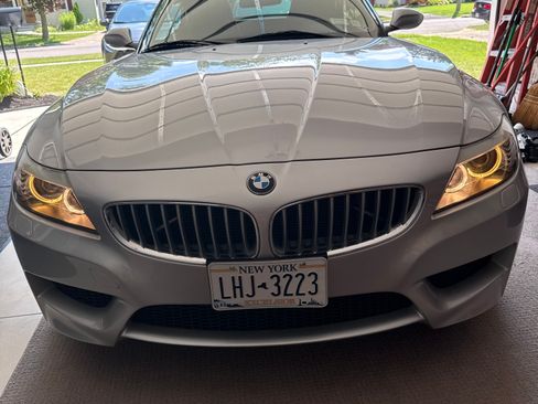 Used 2013 BMW Z4 sDrive35i RWD image 4