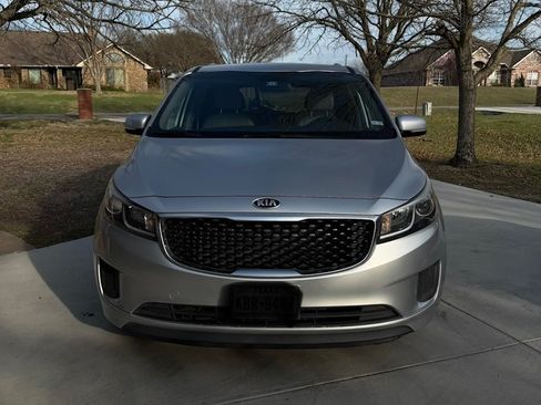 Used 2016 Kia Sedona LX w/ Option Group 020 image 9