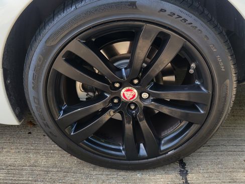 Used 2015 Jaguar XJ L Portfolio RWD image 11
