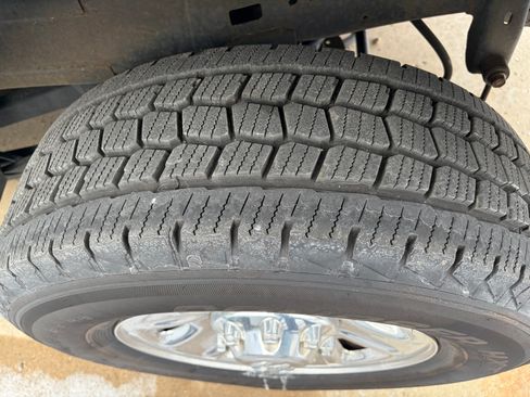 Used 2014 RAM 2500 Tradesman w/ Chrome Appearance Group image 4