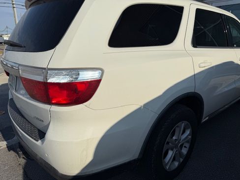 Used 2011 Dodge Durango Crew image 9