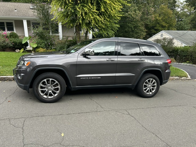 Used 2015 Jeep Grand Cherokee Limited AWD/4WD image 11