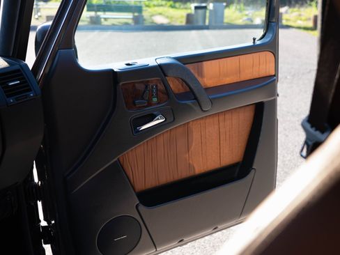 Used 2009 Mercedes-Benz G 55 AMG G 55 AMG Sport Utility 4D image 16