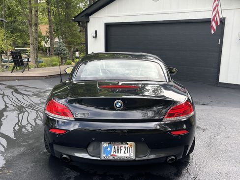 Used 2012 BMW Z4 sDrive35i RWD image 8