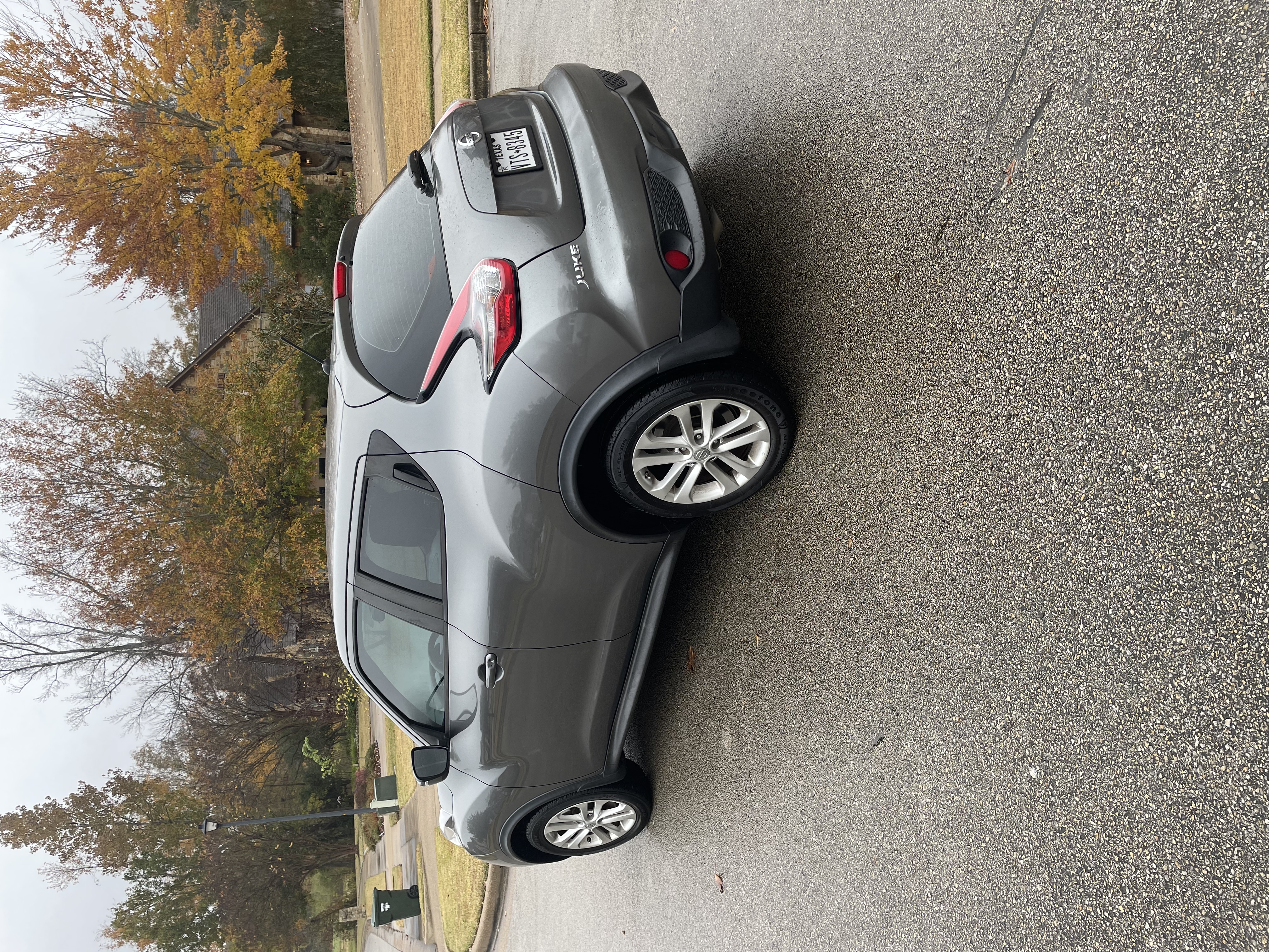 Used 2016 Nissan Juke S FWD image 10