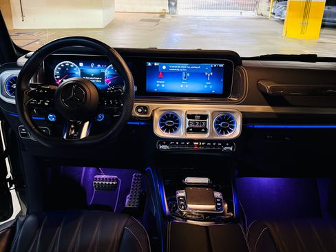 Used 2025 Mercedes-Benz G 63 AMG 4MATIC image 12