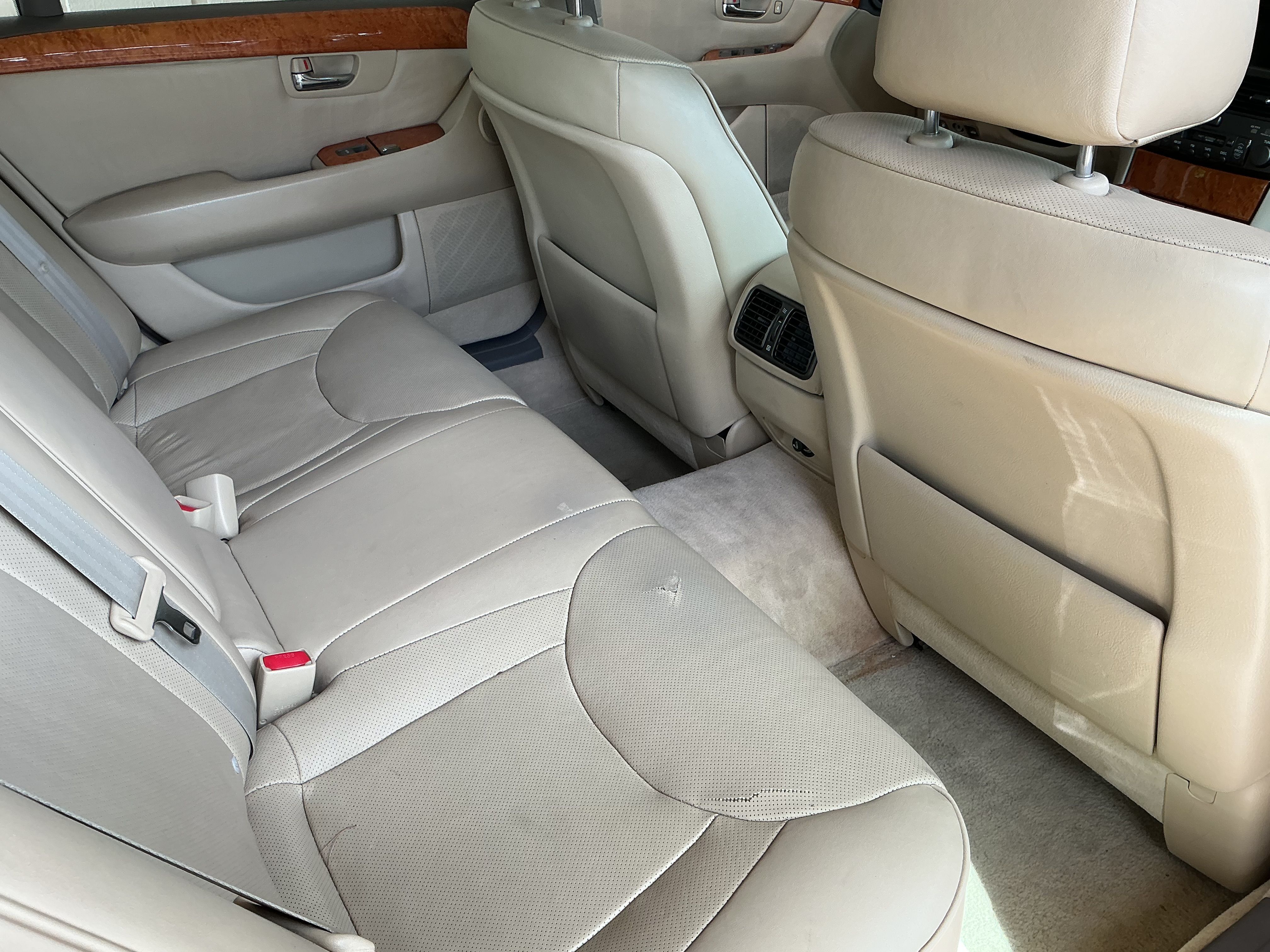 Used 2005 Lexus LS 430 RWD image 11