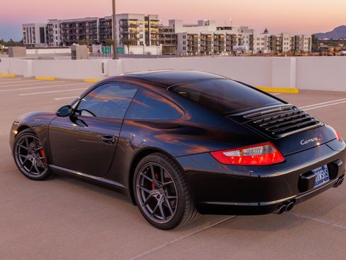 Used 2007 Porsche 911 Carrera S image 11