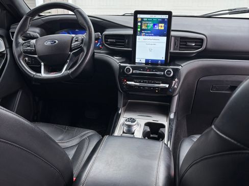 Used 2022 Ford Explorer ST w/ Equipment Group 401A image 11