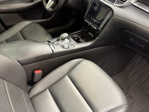 Used 2021 INFINITI QX50 Luxe FWD image 6